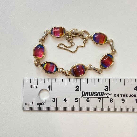 Sarah Coventry Gold-Tone Bracelet With Oval Rainbow Glass Cabochons & Safety Cha - Picture 11 of 14